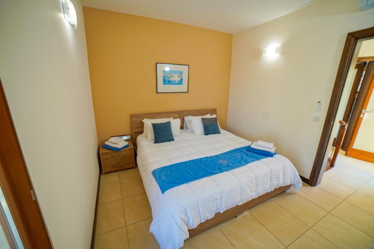 Getawaynpetto Private Duplex Maisonette With Jacuzzi Hot Tub Mgarr Eksteriør bilde