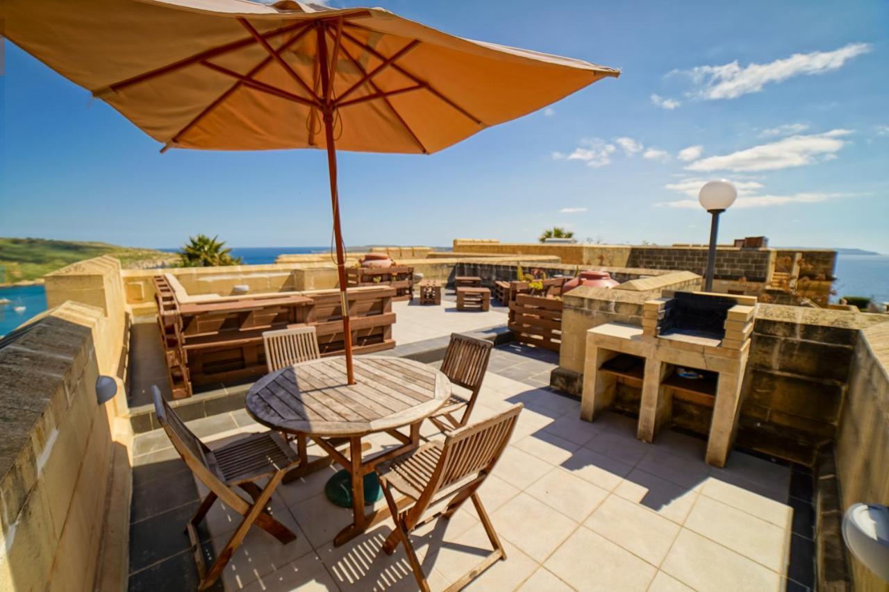 Getawaynpetto Private Duplex Maisonette With Jacuzzi Hot Tub Mgarr Eksteriør bilde