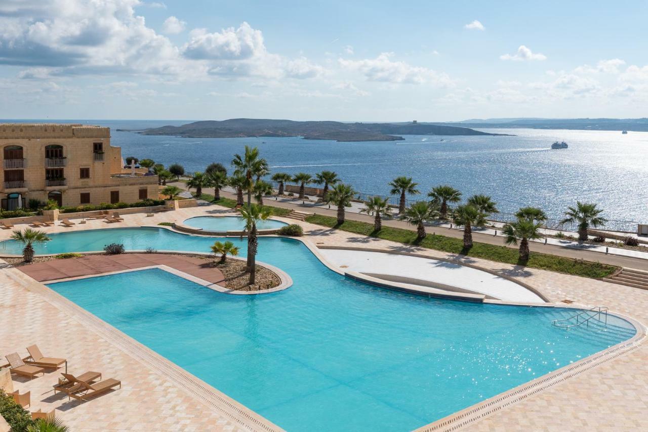 Getawaynpetto Private Duplex Maisonette With Jacuzzi Hot Tub Mgarr Eksteriør bilde